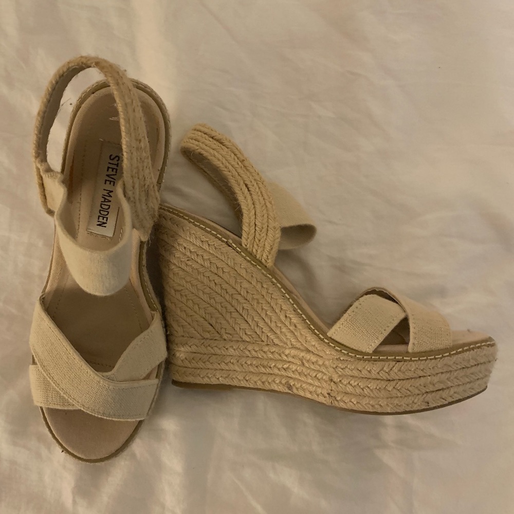 Steve Madden Eira wedge sandal